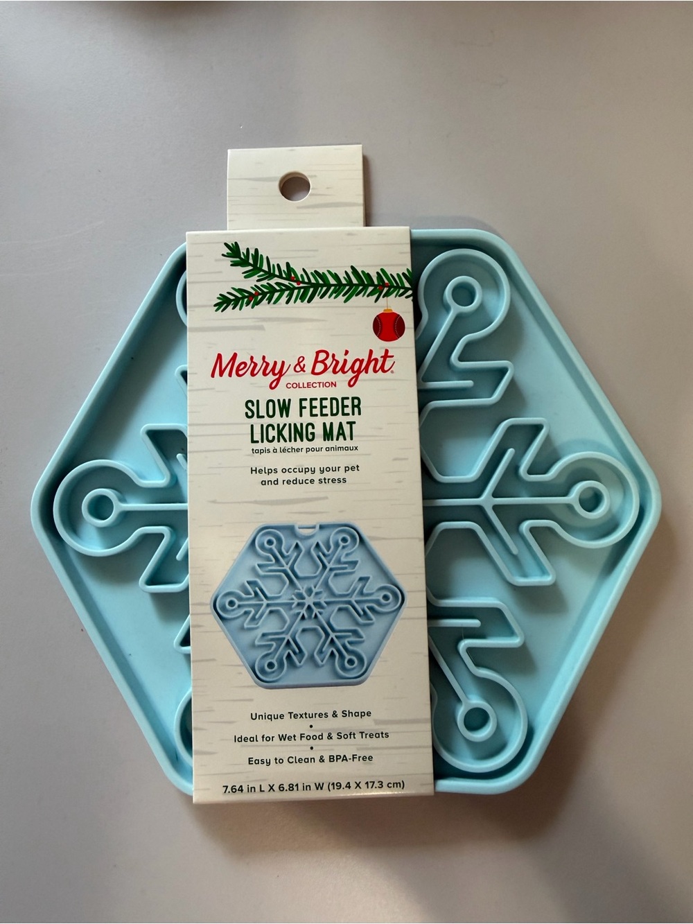 Merry & Bright Slow Feeder Licking Mat - Light Blue Snowflake NWT